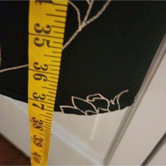 Stunning Party Dress! WHBM Black Satin with embroidered accents.Flattering flare - Picture 10 of 14